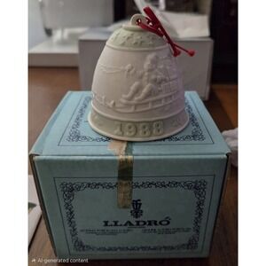 Lladro Retired Merry Christmas‎ Vintage Ceramic Bell Ornament 1988 With Box